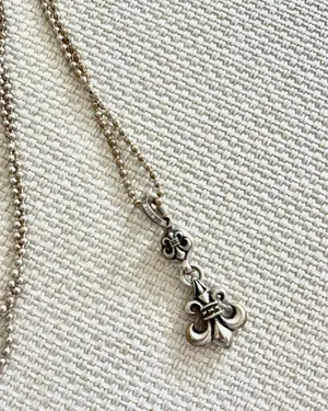 Fleur Ball Necklace in Silver thumbnail 1