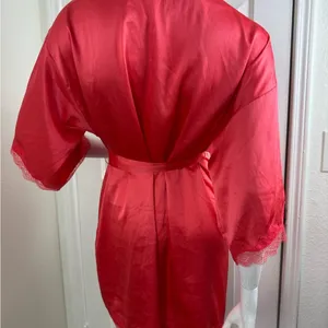 Victoria's Secret sexy satin robe Lace shoulder Red Size SX. I#164 thumbnail 8