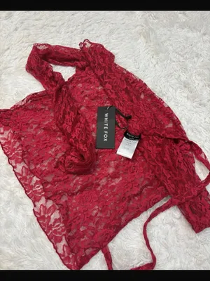 NWT white fox it’s a love story lace top in berry OS thumbnail 7