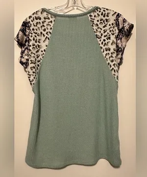 Bibi sage green Ribbed Knit Top with Multiprint Short Sleeves size L Size L thumbnail 3