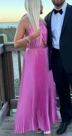 L’IDÉE Formal dress thumbnail 5