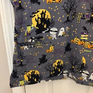 Cherokee Women’s Short Sleeve Halloween Scrub Top thumbnail 5