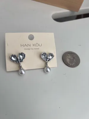 925 Silver Heart Pearl Earrings thumbnail 4