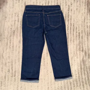 Old Navy The Sweetheart Dark Wash Denim Capris Jeans Blue Size 6 Regular thumbnail 8