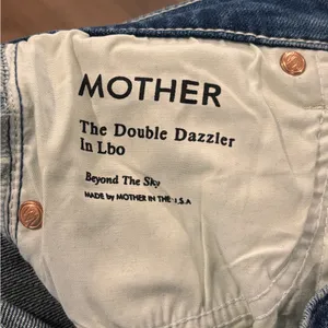 MOTHER Women's Straight Blue Jeans thumbnail 6