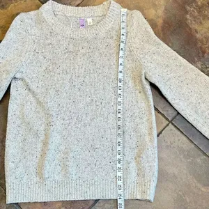 NWT Francesca’s Alya Heather Oat Crew Neck Sweater Button Sleeves Small thumbnail 7
