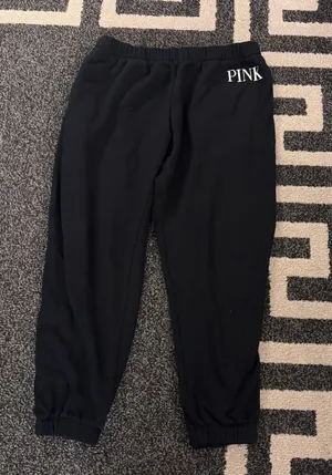 PINK Victoria’s Secret Sweatpants thumbnail 1