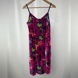 Anthropologie Shania Velvet Floral Slip‎ Dress in Violet Size Small thumbnail 7