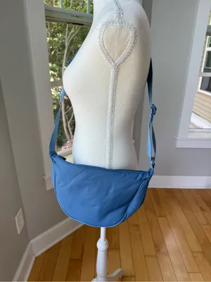 32 Degrees Light Blue Crescent Adjustable Shoulder Bag New thumbnail 9