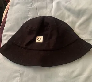Black Womens Bucket Hat Smiley Face Square Emblem 100% Cotton thumbnail 1