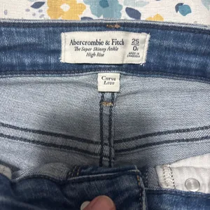 Abercrombie and Fitch super skinny jeans thumbnail 2