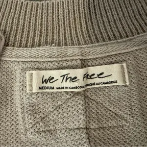 We The Free Asher Thermal Tan Oversized V-neck Long Sleeve Top Size Medium READ thumbnail 10