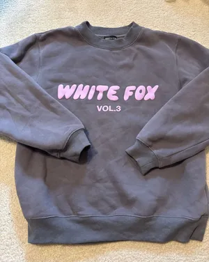 White Fox Crewneck thumbnail 1