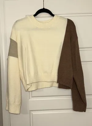 Cropped Sweater Multiple Size L thumbnail 2
