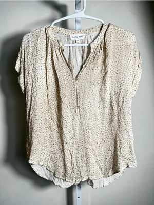 P3. Bella Dahl Cream Dot Print Short Sleeve Blouse thumbnail 1