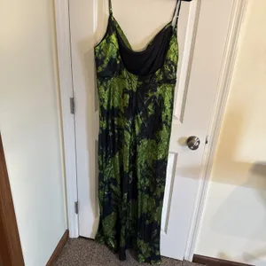 The AKIRA Label Lennon Printed Metallic Maxi Dress NWOT 2X Homecoming thumbnail 4