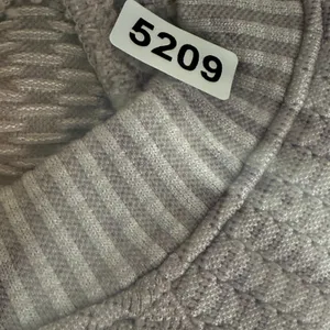 Lululemon Rare Colorway Rest Less Top Crewneck‎ Long Sleeve Thumbhole Textured 2 thumbnail 7