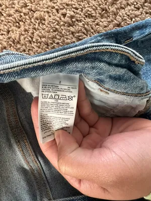 Jeans thumbnail 3