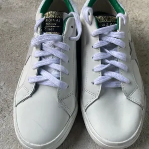 Vintage Havana Green and White Sneakers thumbnail 1