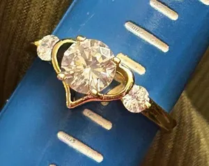 Fashion jewlery gold tone ring size 7 i2 thumbnail 1
