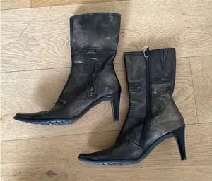 Zita Maria - Zip Detail Pointed Toe Ankle Boots in Metallic Brown thumbnail 4