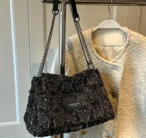 Elegant,fashionable classic shoulder chain bag thumbnail 5