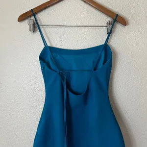 Cinq à Sept Blue Cairen Thigh slit bodycon midi dress WOMENS 0 thumbnail 6