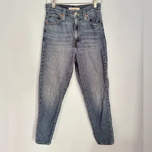 Levis high waisted mom jeans thumbnail 2