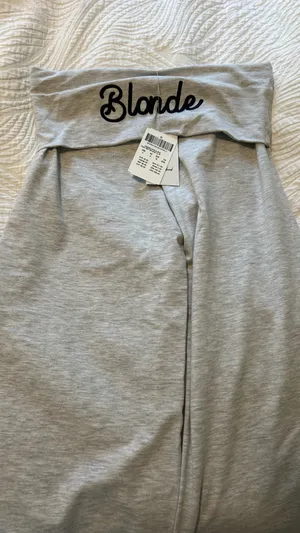 Subdued Blonde grey fold over pants NWT Gray Size 2 thumbnail 4