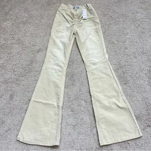 Urban outfitters Velvet Ruched V-Front Flare Pant NWT thumbnail 3