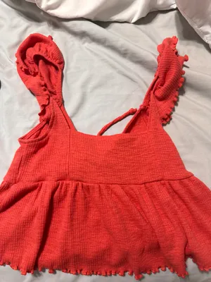 Crop Top thumbnail 2