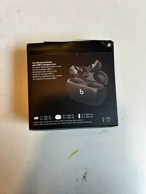 Beats Studio Buds thumbnail 2