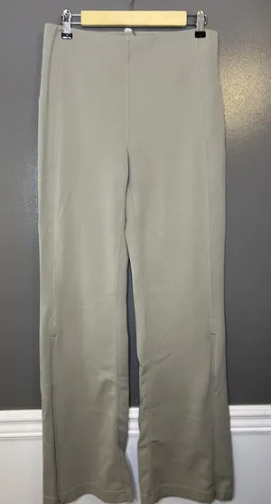 Lululemon Pants Womens 10 Gray Ribbed Knit Zip Hem Lounge Sweatpants LW5EUBS thumbnail 1