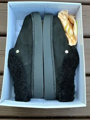 Joy Joy Faux shearling platform outdoor slippers NEW thumbnail 2