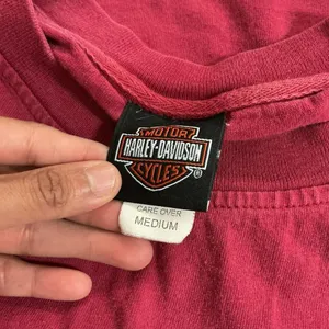Harley Davidson Motorcycles Embroidered Red Cotton T Shirt Women's Biker‎ Grunge thumbnail 4