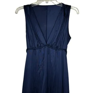 Vintage Vanity Fair Navy Long Nightgown‎ thumbnail 2