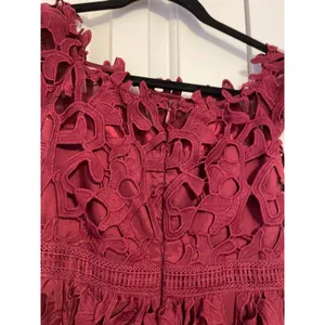 Chi‎ Chi London Midi Dress Crochet Lace Burgundy Off The Shoulder US 4 Romantic thumbnail 9