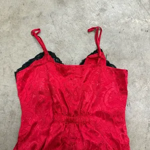 Vintage Victoria’s Secret Gold Label Red Satin Jacquard Lace Teddy Slip Size S thumbnail 6