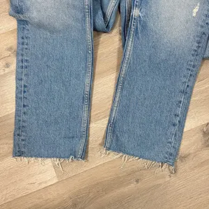 Free People We The Free Vixen Jeans 25 BluDistressed Cigarette Crop Raw‎ Hem thumbnail 9