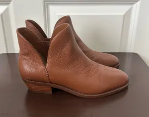 Lauren Ralph Lauren Prestyn Bootie Size 7 thumbnail 1