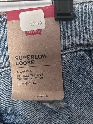 NWT Levi's 28 X 32 Superlow Loose Straight Leg Jeans Distressed V26 thumbnail 4