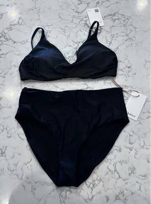 NWT Quince Black Italian V Neck Bikini Top & High Rise Bottom Size Medium thumbnail 1