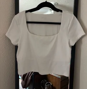 Aerie OFFLINE Cropped Tshirt thumbnail 1