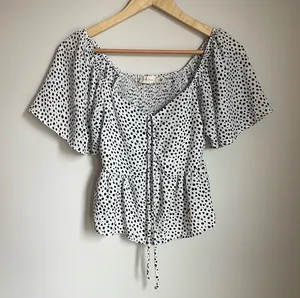 Altar'd State White and Black Puff Sleeve‎ Blouse with Tie Front thumbnail 1