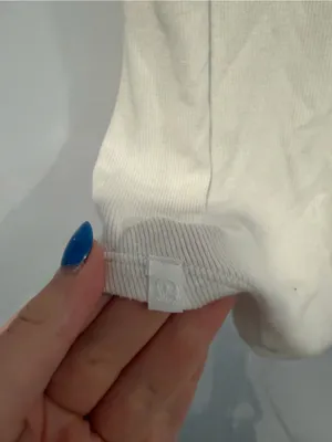 White hold tight knit lululemon racerback tank top‎ thumbnail 3