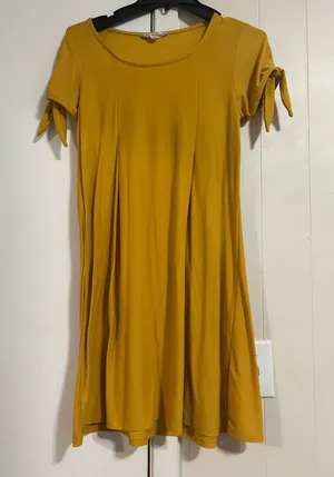 Pink Rose Yellow Dress thumbnail 1