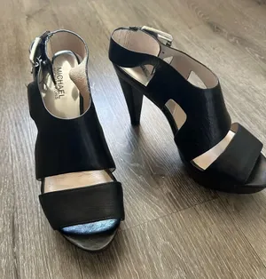 MICHAEL Michael Kors Black Leather Cutout Slingback Heels thumbnail 1