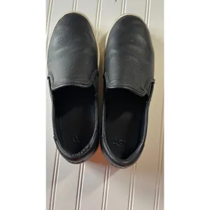UGG Jass Slip On Sneaker Black Pebbled Leather Platform Shoes Womens 9 thumbnail 6