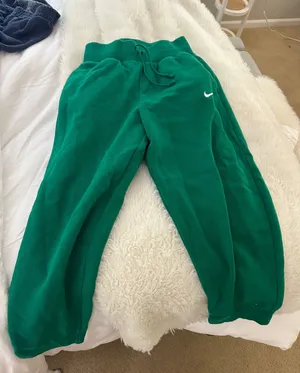 Nike Sweatpants thumbnail 2