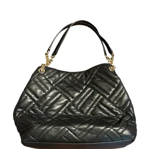 Michael Kors Peyton Large Quilted Tote Black Gold Chain Shoulder Bag black thumbnail 4
